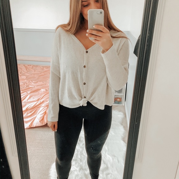 American Eagle Outfitters Tops - american eagle top
